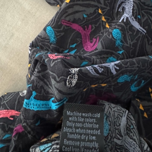 Marc Anthony Men's Multicolor Patterned Shirt - Picture 9 of 9